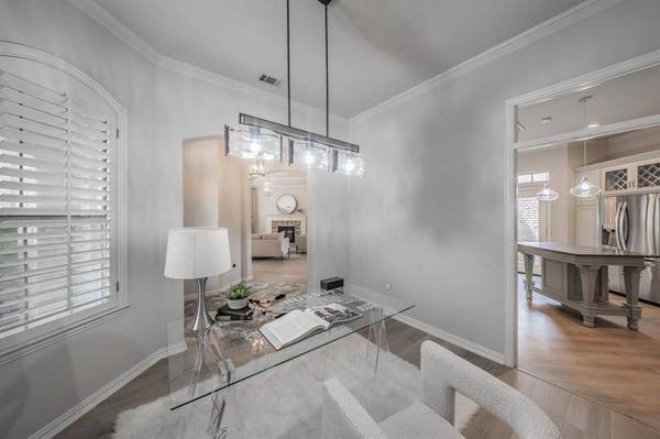 210 La Fontaine Lane, Keller, TX 76248