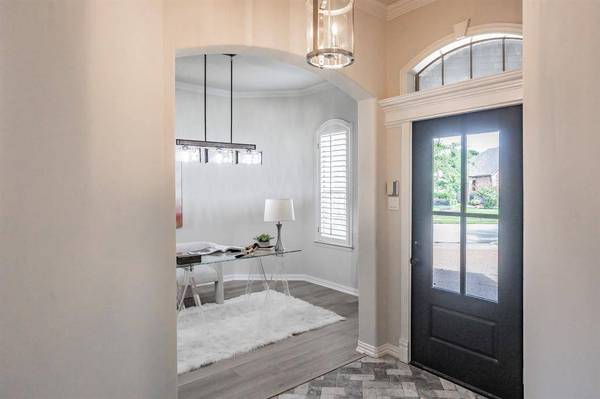 210 La Fontaine Lane, Keller, TX 76248