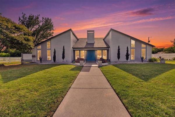 31 Rancho Drive N
