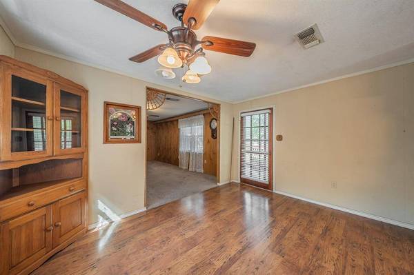 1812 Highland Drive E, Keller, TX 76262