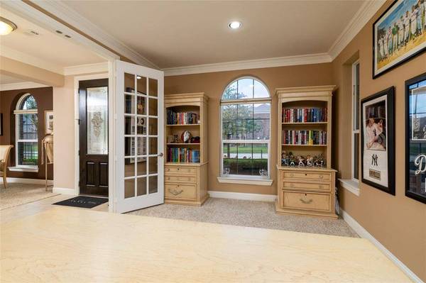 501 Rawhide Path, Keller, TX 76248