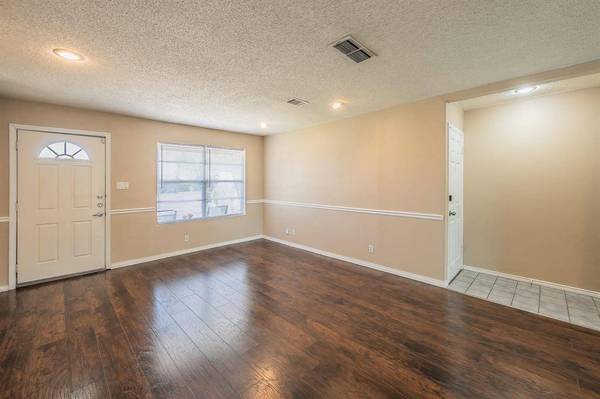 6620 Rickee Court, Watauga, TX 76148