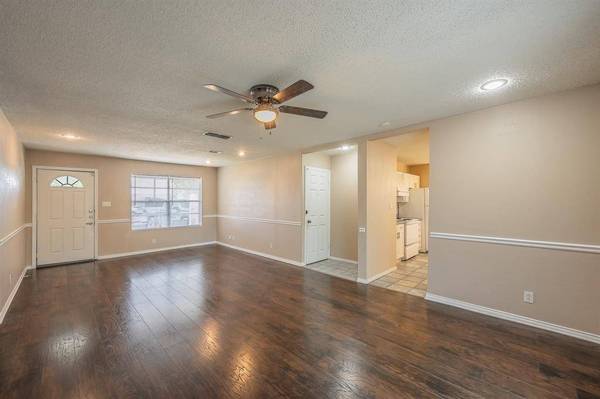 6620 Rickee Court, Watauga, TX 76148