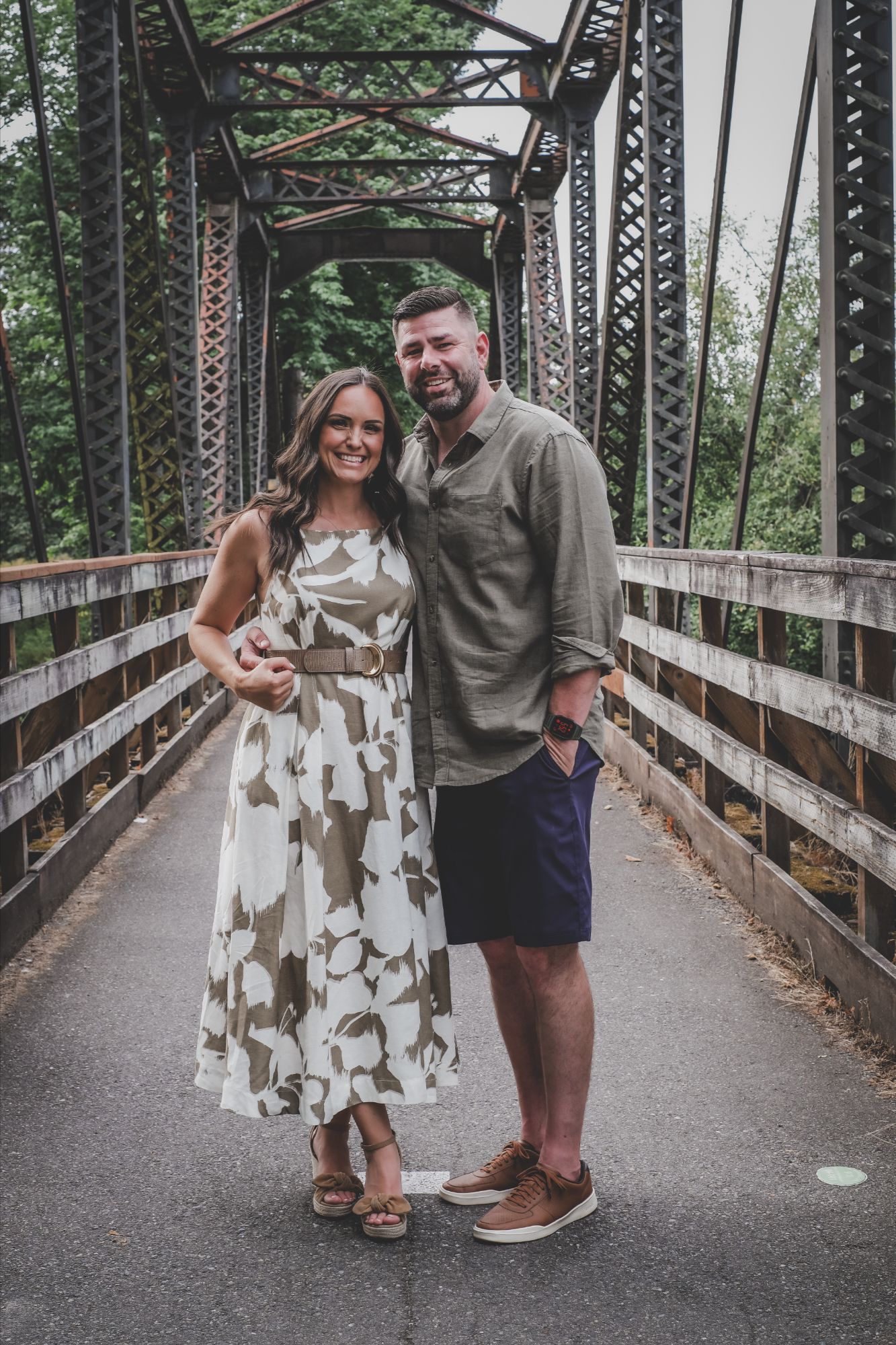 Josh Danielle Barnard Orting WA ΓEA⅃ estate agent Barnard Group ΓEA⅃ Broker