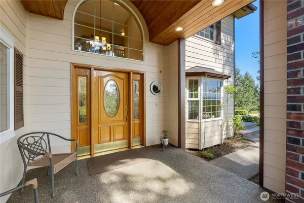 4675 Bush Mountain DR SW, Tumwater, WA 98512