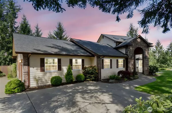 4675 Bush Mountain DR SW, Tumwater, WA 98512