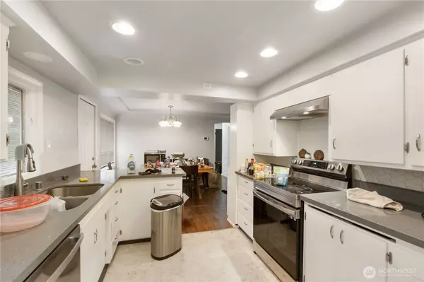 713 Lafayette ST S, Tacoma, WA 98444