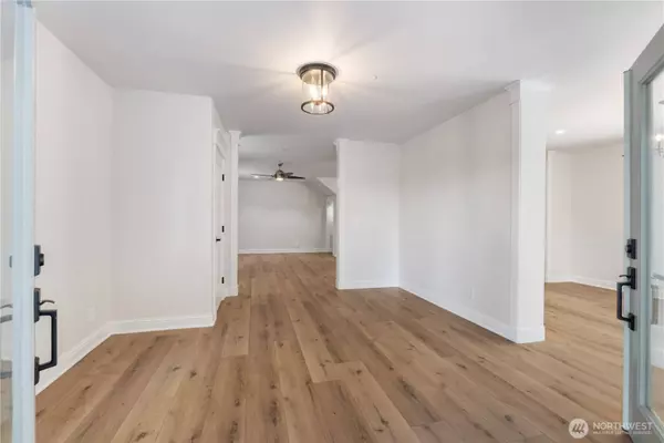 5201 89th AVE NW, Gig Harbor, WA 98335