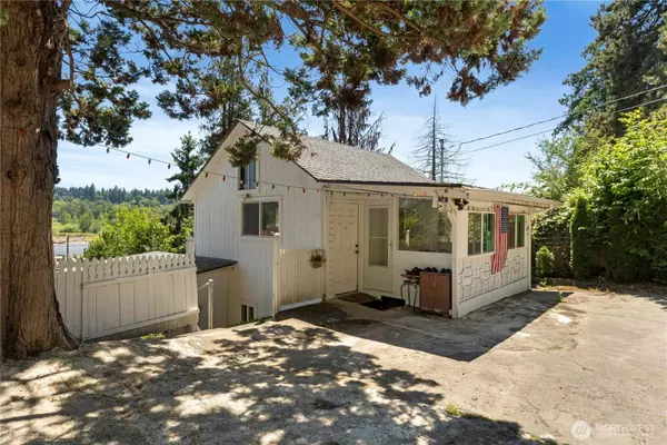 7115 Pacific HWY E, Milton, WA 98354