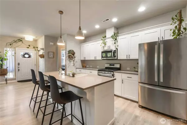 8333 175th Street Ct E, Puyallup, WA 98375