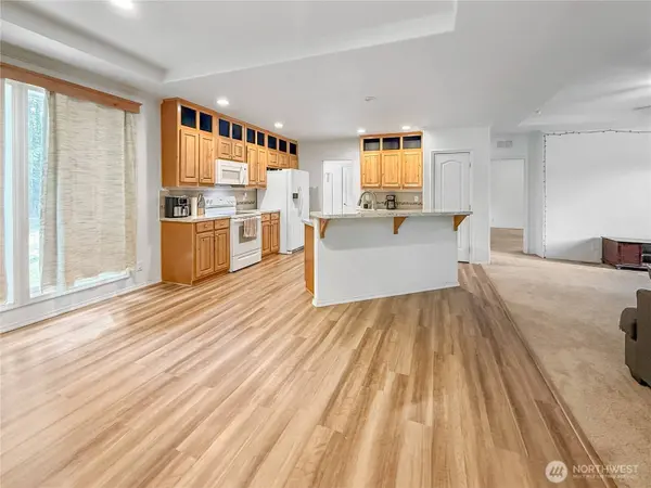 220 Tara LN, Castle Rock, WA 98611