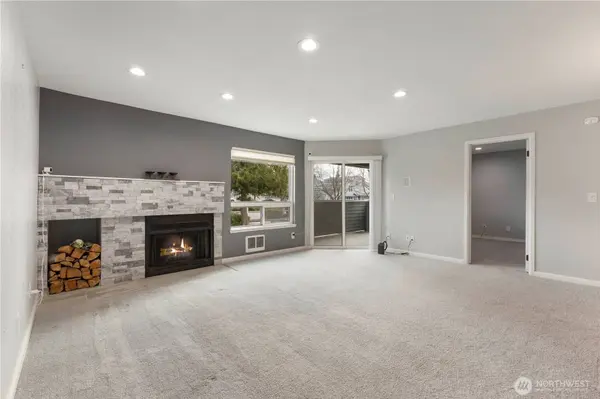 21925 7th AVE S #101, Des Moines, WA 98198