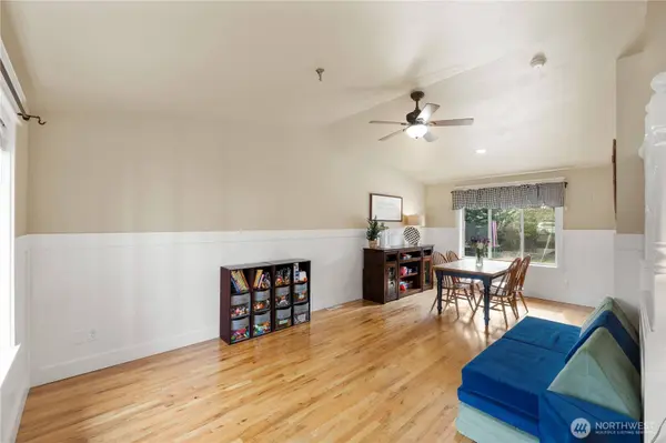 3502 243rd ST E, Spanaway, WA 98387