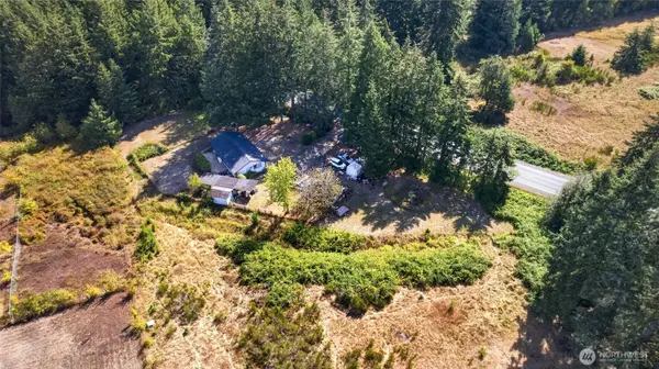 7911 Steamboat Island RD NW, Olympia, WA 98502
