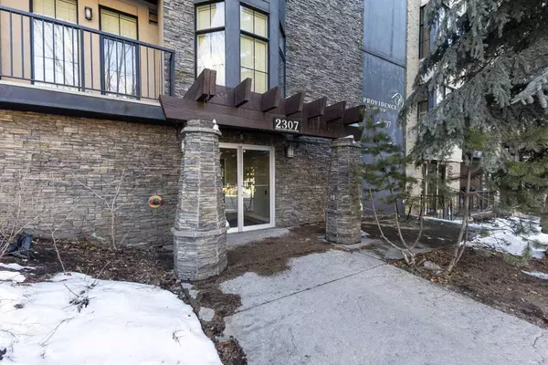 2307 14 ST SW #105, Calgary, AB T2T 3T5