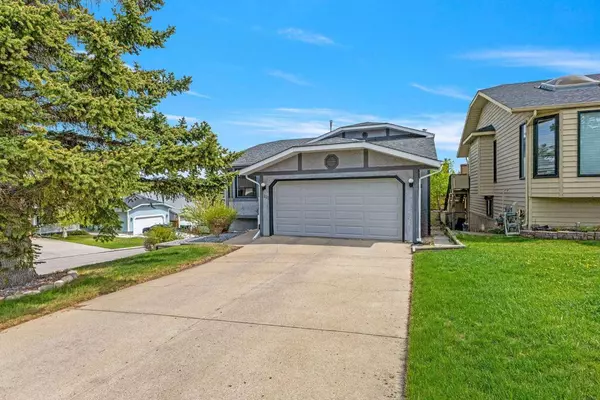 111 Edgebyne CRES NW, Calgary, AB T3A 4B4