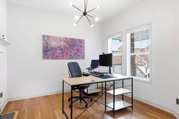 9 Sage Hill LNDG NW, Calgary, AB T3R 0H5