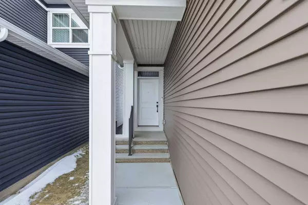 48 Herron WAY NE, Calgary, AB T3P 2R7