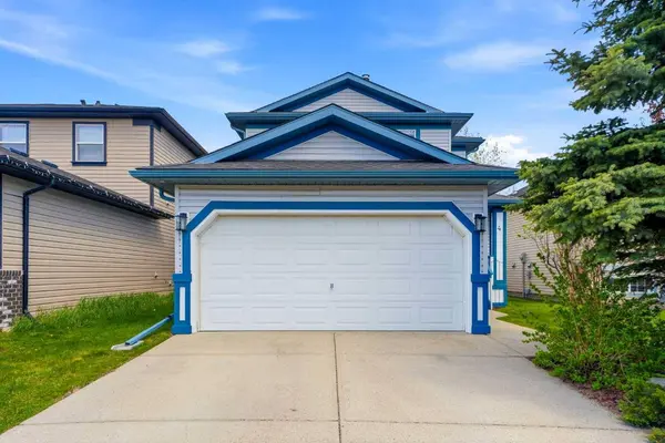 4 Big Springs Rise, Airdrie, AB T4A 1H2