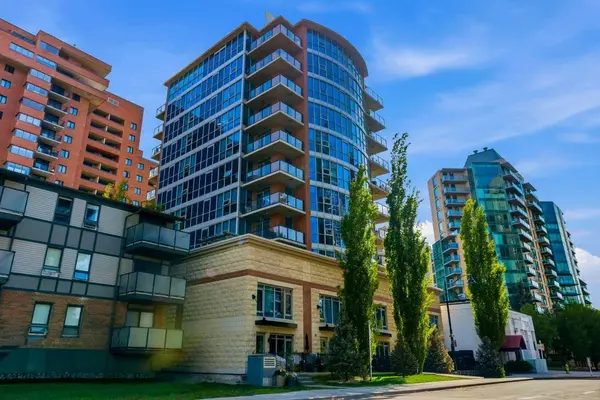 733 2 AVE SW #103, Calgary, AB T2P 0E4