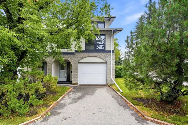 5400 Dalhousie DR NW #26, Calgary, AB T3A 2B4