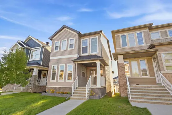 6 Evanscrest HTS NW, Calgary, AB T3P 0S3