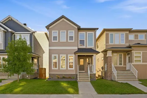 6 Evanscrest HTS NW