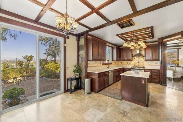 33228 Romance Pl, Temecula, CA 92592