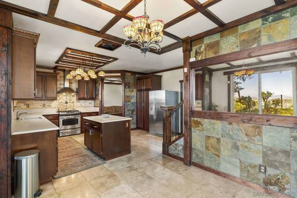 33228 Romance Pl, Temecula, CA 92592