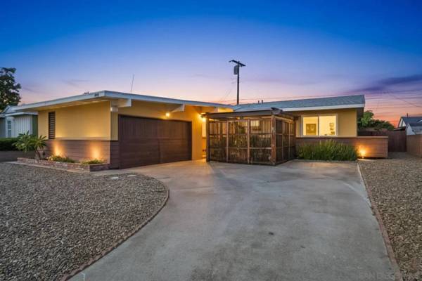 6818 Carthage St, San Diego, CA 92120