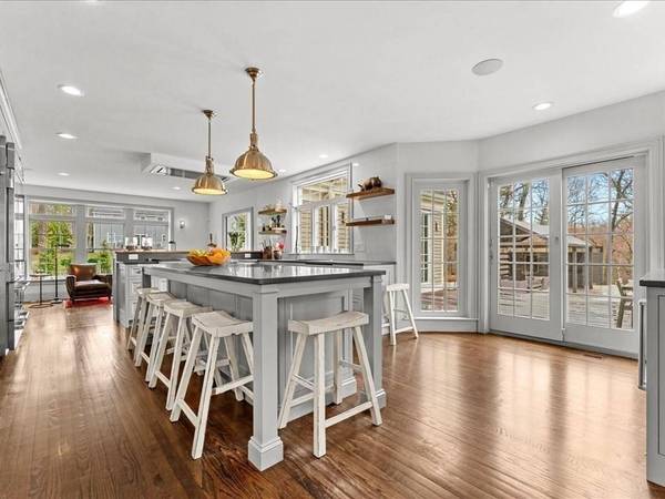 12 Penobscot Road, Natick, MA 01760