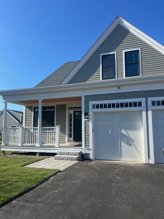 9 Adams Lane #9, Sherborn, MA 01779