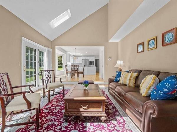 43 Stearns Road, Marlborough, MA 01752