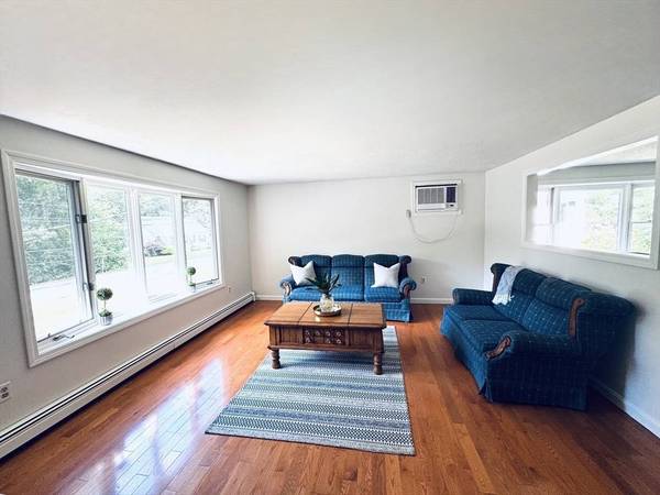 612 Dighton Ave, Taunton, MA 02780