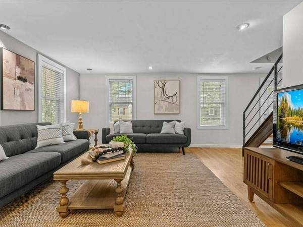 39 Evergreen Road, Natick, MA 01760