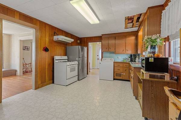 66 Linden Street, Newton, MA 02464