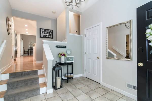 8 Frost Street, Natick, MA 01760