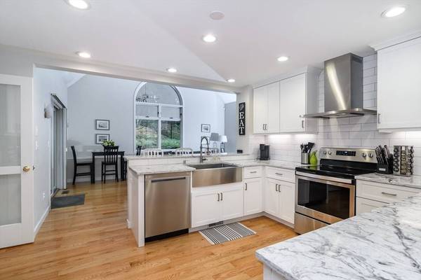 8 Frost Street, Natick, MA 01760