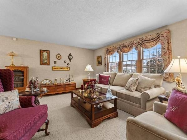 17 Childs Lane, Foxboro, MA 02035