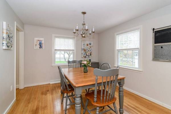 39 Old North Road, Hudson, MA 01749
