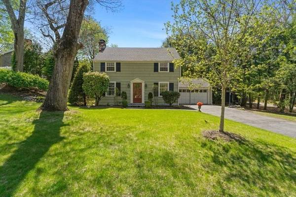 34 Sheridan Rd, Wellesley, MA 02481