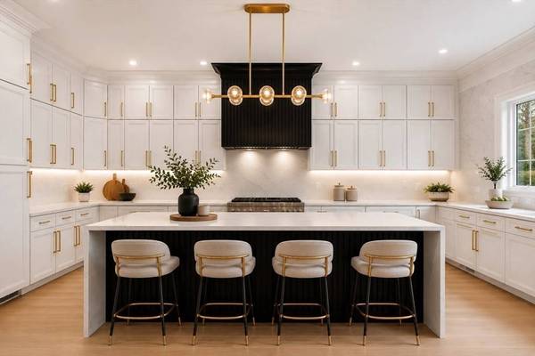 11 Skyline Drive, Wellesley, MA 02482