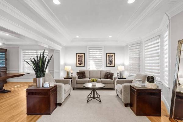 1275 Central Avenue, Needham, MA 02492