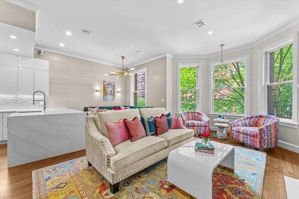 402 Marlborough St #3, Boston, MA 02115