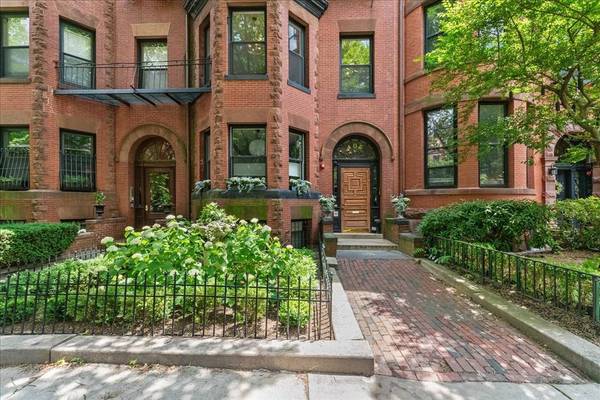 402 Marlborough St #3, Boston, MA 02115