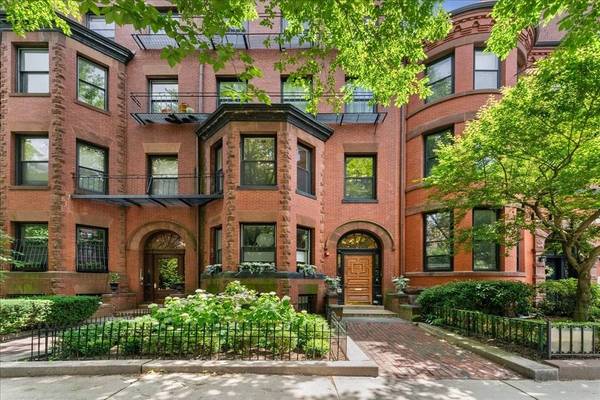 402 Marlborough St #3, Boston, MA 02115