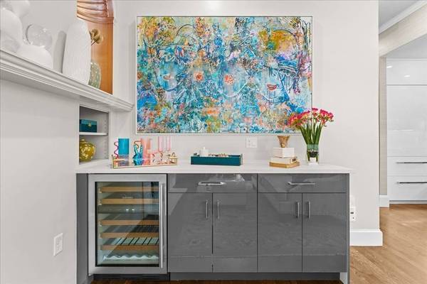 402 Marlborough St #3, Boston, MA 02115