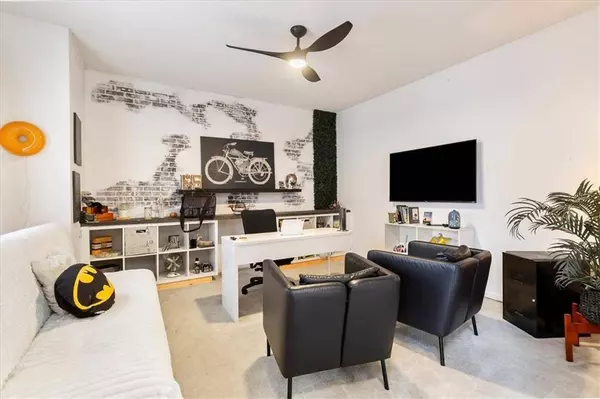 5036 Tiwanaku DR SW, Atlanta, GA 30331