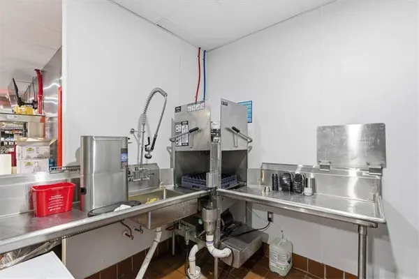 575 Glynn ST N, Fayetteville, GA 30214