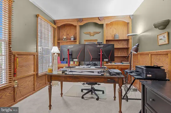5440 MICHAEL CT, Pipersville, PA 18947